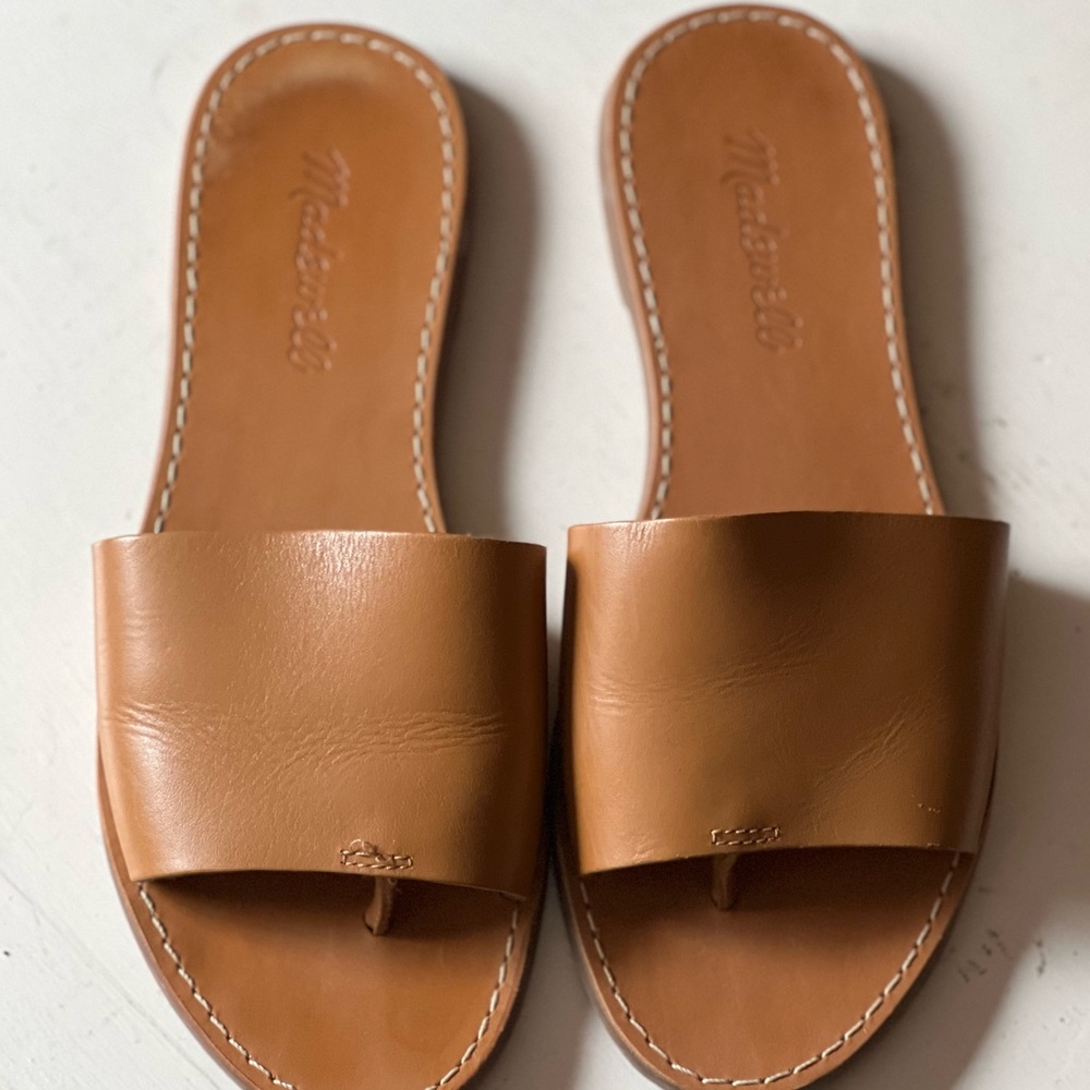 Leather sandals